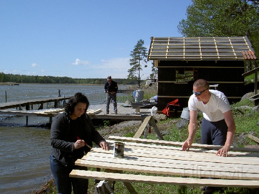Målning 2.JPG - En hjälpande hand behövs skadar inte